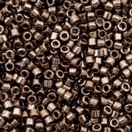 Perles Miyuki delicas 11/0 Metallic dark bronze DB-22