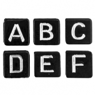 Perles lettres acryliques mélangées Noir-blanc