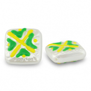 Perles acryliques carré avec croix Perle-jaune-vert