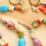 Nouveau Perles acryliques avec détails en couleur doré