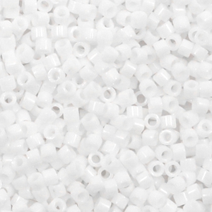 Perles Miyuki delicas 11/0 Matte AB white DB-351-1