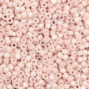 Perles Miyuki delicas 11/0 Opaque pink champagne ceylon DB-1535-1