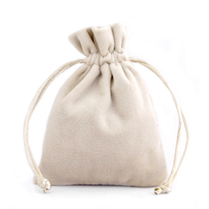 Sachet &agrave; bijoux en velours Beige