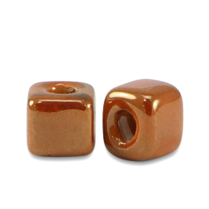 Perles en c&eacute;ramique DQ grecque cube 5mm Orange r&eacute;colte-marron
