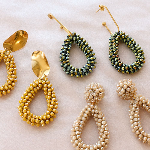 Soyez cr&eacute;atif(ve) avec boucles d&rsquo;oreilles et pendentifs facett&eacute;s