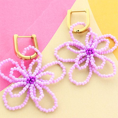 Soyez cr&eacute;atifs avec les accessoires en perles de rocaille pour boucles d'oreilles! 