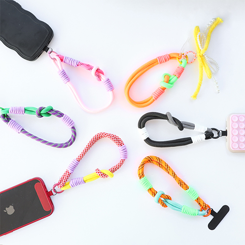 Rendez votre t&eacute;l&eacute;phone unique avec les nouveaux cordons de t&eacute;l&eacute;phone