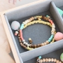 Des bijoux style Cara&iuml;be avec des perles en coco