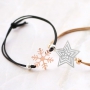 Bracelets et porte-cl&eacute;s avec magnifiques pendentifs boh&egrave;mes