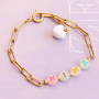 Laissez-vous inspirer et cr&eacute;ez des bijoux tendance et fun avec des perles alphabet :