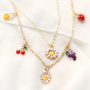 D&eacute;couvrez ici comment transformer en un rien de temps les breloques fruits et fleurs en bijoux tendance 