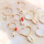 Voici comment confectionner de superbes boucles d&rsquo;oreilles tendance avec des appr&ecirc;ts de boucles d&rsquo;oreilles :