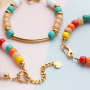 Lancez-vous avec les perles rondelles Heishi en verre dans la forme tendance du moment ! 