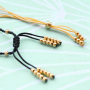 Laissez-vous inspirer par ces cool bracelets de cheville d&rsquo;&eacute;t&eacute; !  