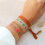 Cr&eacute;er des bracelets et des lani&egrave;res de t&eacute;l&eacute;phone avec du ruban 