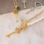 Cr&eacute;ation de boucles d&rsquo;oreilles et de colliers avec breloques cl&eacute;