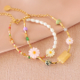Comment incorporer des perles coquillage en forme de fleur dans votre collection de bijoux