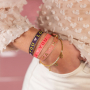 Comment cr&eacute;er des bracelets avec des rubans &agrave; texte ?