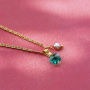 Cr&eacute;er des colliers accroche regard avec des breloques zirconium