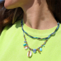 Nouveau! Collier en perles &agrave; facettes et cr&eacute;oles en c&oelig;urs
