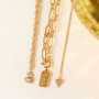 Moment d'inspiration avec des perles et breloques en acier inoxydable