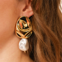 Cr&eacute;ez des colliers et des boucles d'oreilles avec des breloques et appr&ecirc;ts en acier inoxydable