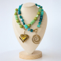Cr&eacute;er des bijoux avec des perles acryliques