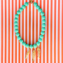 Laissez-vous inspirer par les colliers en perles acryliques BY31&reg;